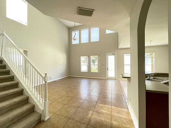3rd image of 14313 Prunningwood Pl