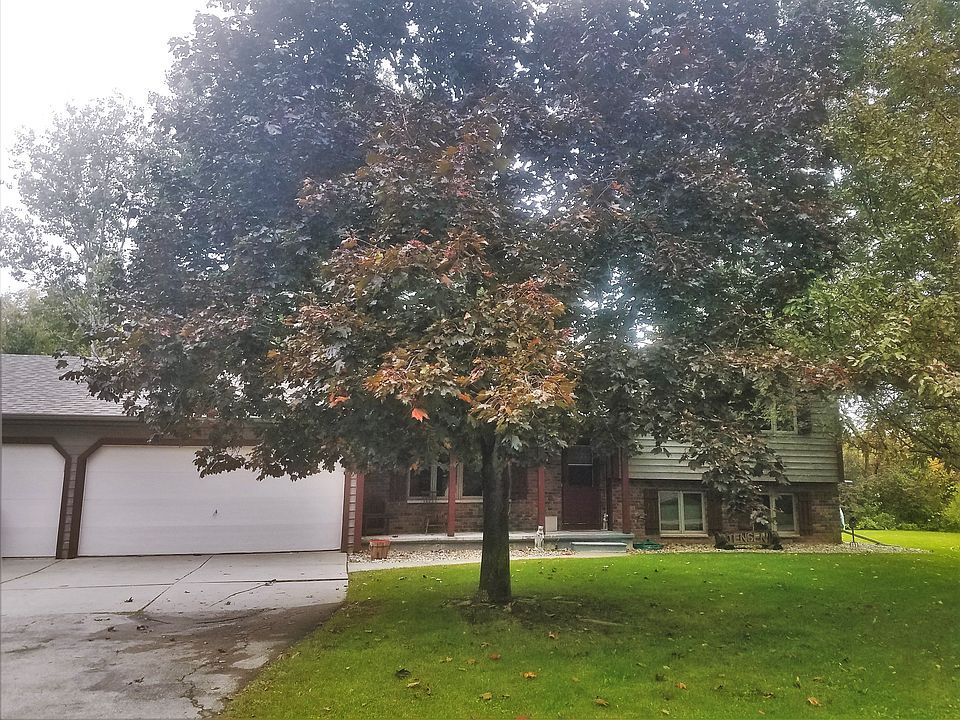 1st image of N7849 Niagara Ct N