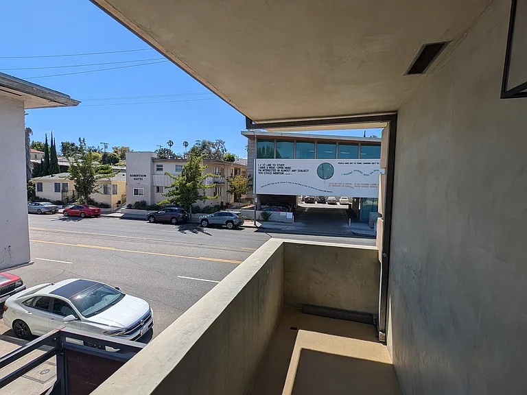 1728 S Robertson Blvd #5 — Photo 16