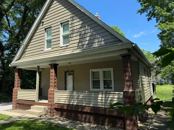 27 Higley Ave, Niles, OH 44446