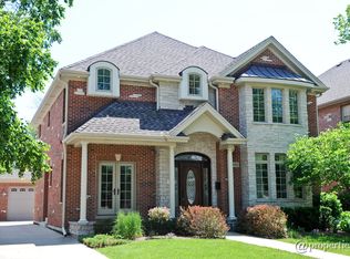 1917 Glenview Ave, Park Ridge, IL 60068