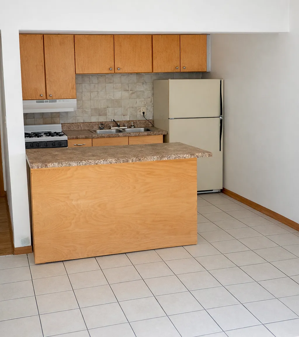2 bed, 1127 sqft, $1,100 — Photo 3