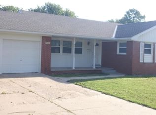 6402 E Aberdeen St, Wichita, KS 67206