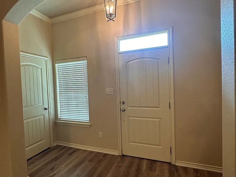3823 Harvey Rd — Photo 6