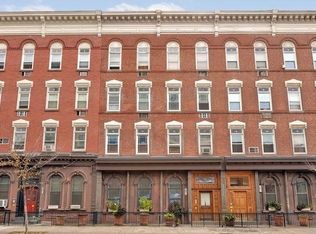 201 14th St #4A, Hoboken, NJ 07030