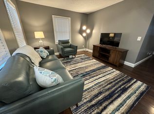 37 Chippendale Rd, Rochester, NY 14616