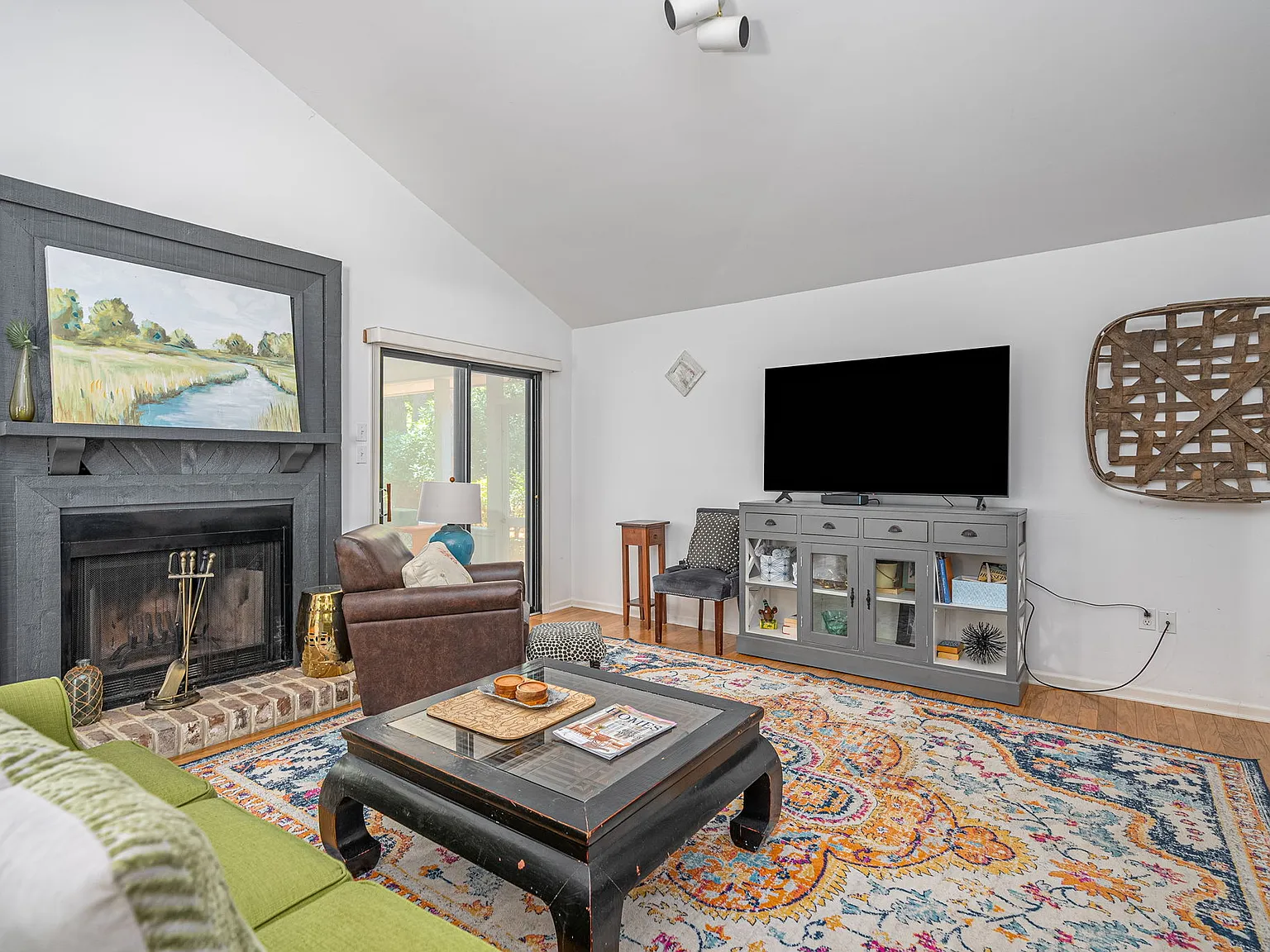 3 bed, 1557 sqft, $2,950 — Photo 4