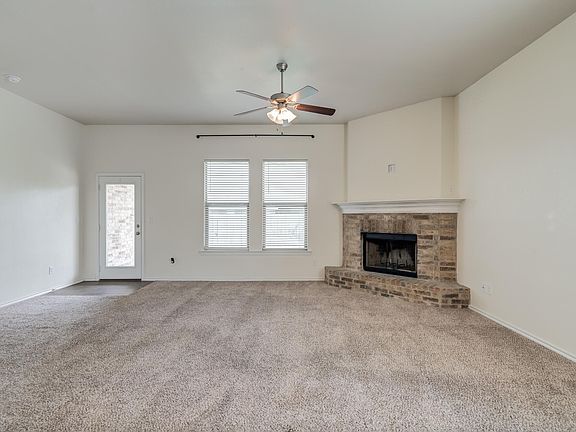 3rd image of 13807 Waco Ave
