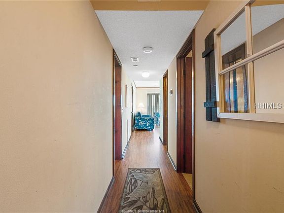 3rd image of 39 S Forest Beach Dr #525