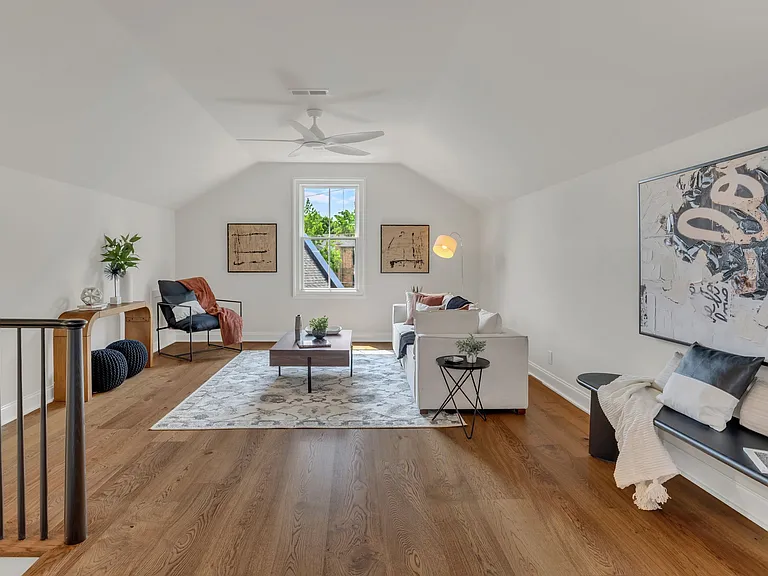 4411 Westlawn Dr — Photo 50