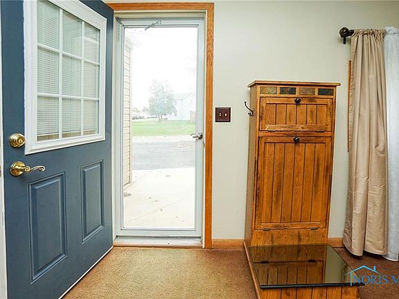 3rd image of 1839 Byal Ave