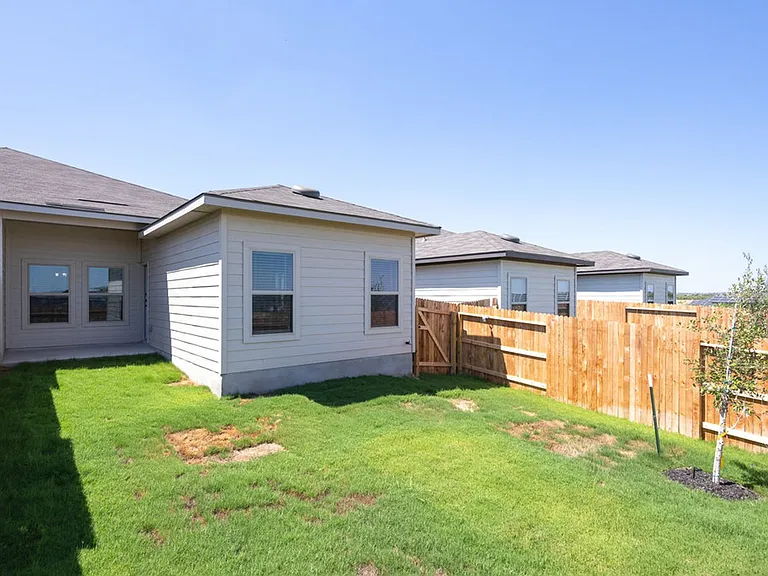 5510 Cibolo Pass #1 — Photo 29