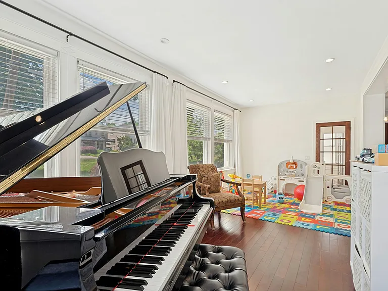 1016 Abbott Blvd — Photo 15