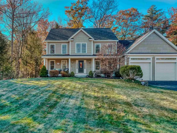 9 Carriage Hill Lane, Dover, NH 03820