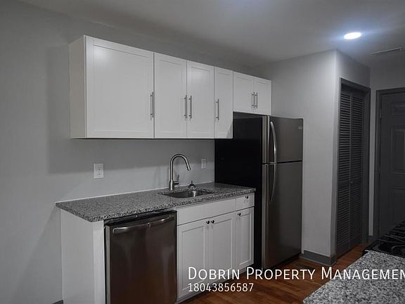 3rd image of 1024 Kinney St