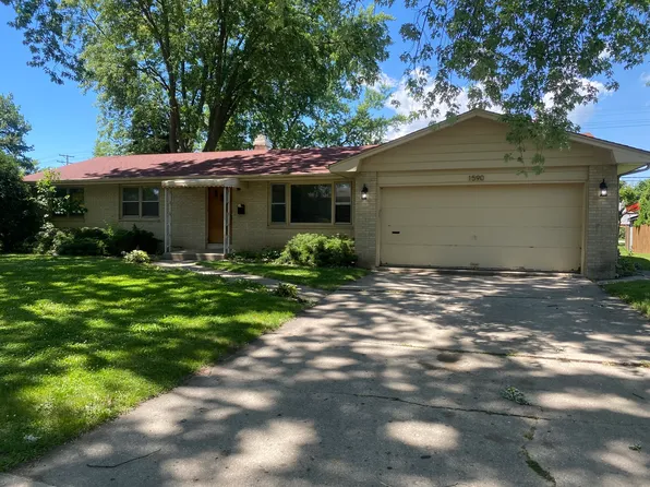 1590 Alison Dr, Elgin, IL 60123