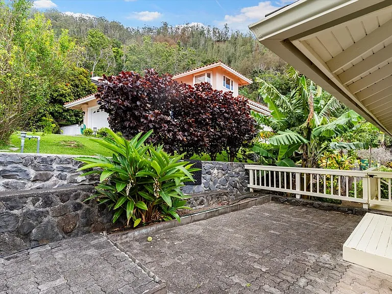 560 Kuikahi Dr — Photo 67
