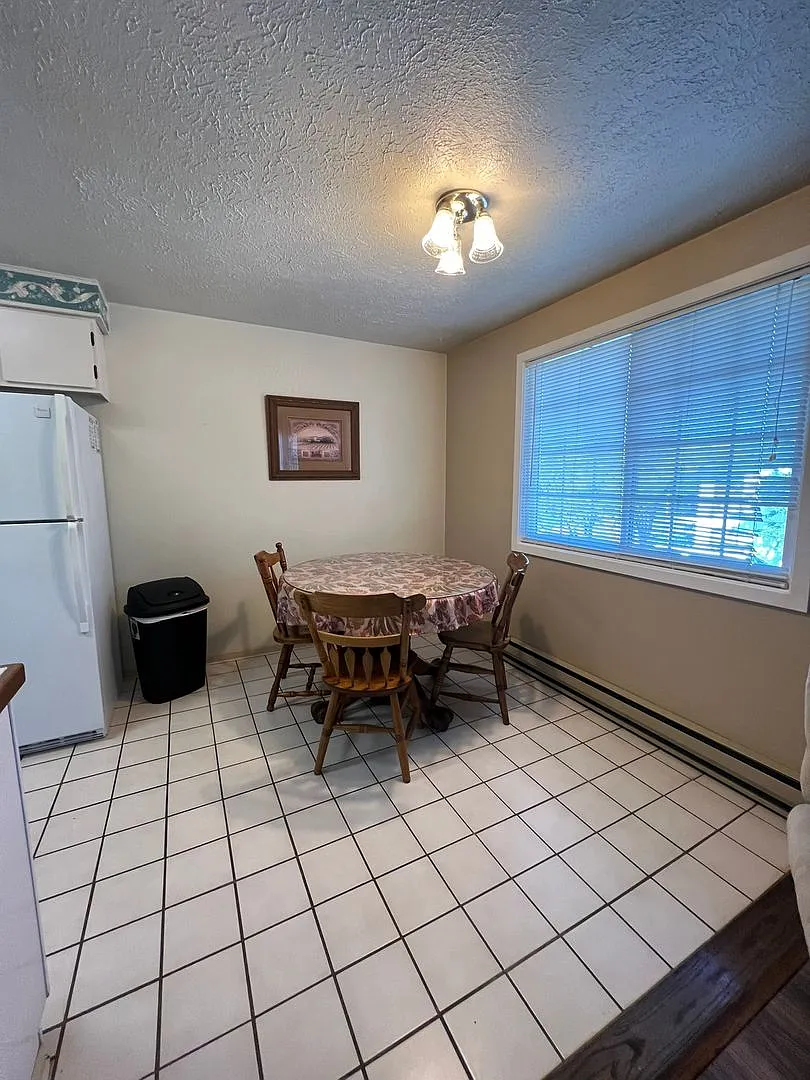 Building Photo - 2121 N Eldorado Ave #3