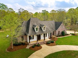 1086 Park Pl, McComb, MS 39648