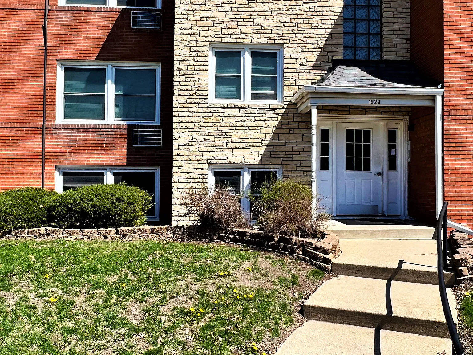 Village Apts (1929) — Photo 2