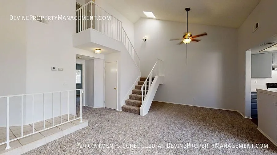 Corona Townhome — Photo 3