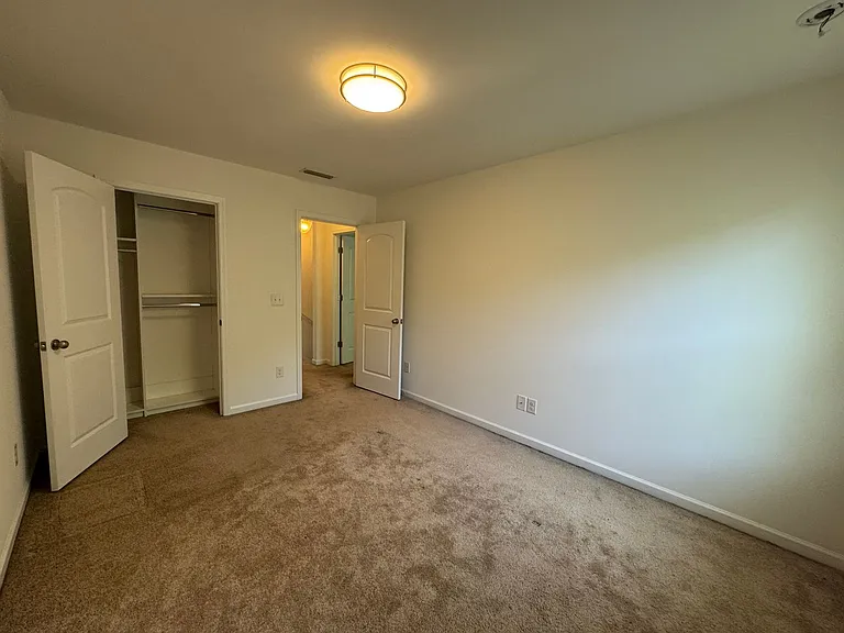 1507 Kellys Landing Dr — Photo 15