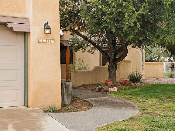 4th image of 2046 Rivers Edge Dr NE