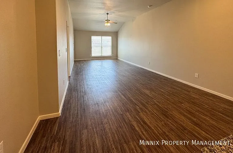 2120 N Jayton Ave #A — Photo 13