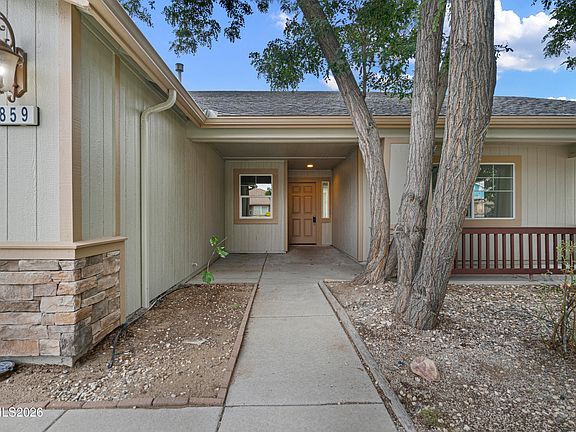 3rd image of 859 Klien St