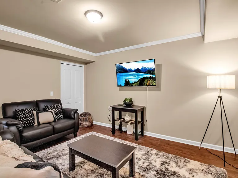 Alexander Estates, Inc. — Photo 31