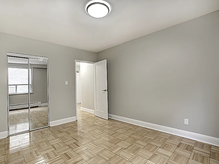 90 Jameson Ave — Photo 22