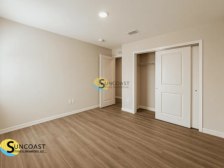 5557 Broadgate Ct — Photo 11