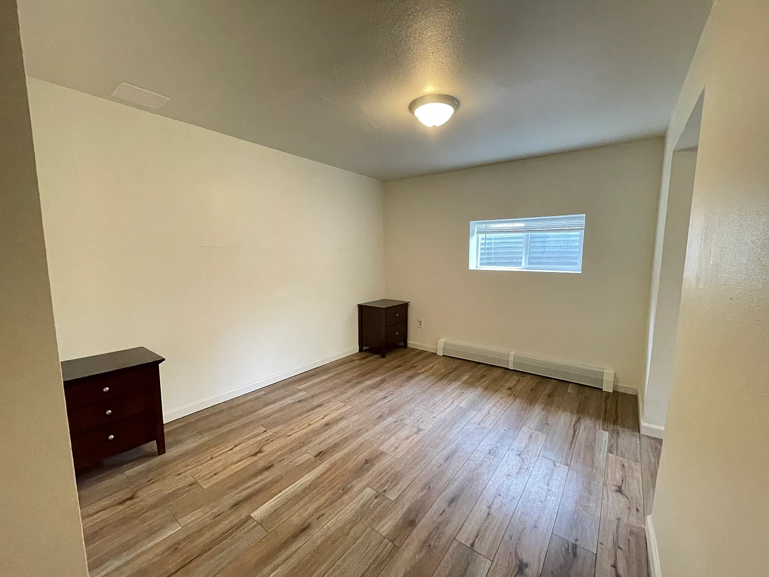 1 bed, 900 sqft, $2,300 — Photo 2