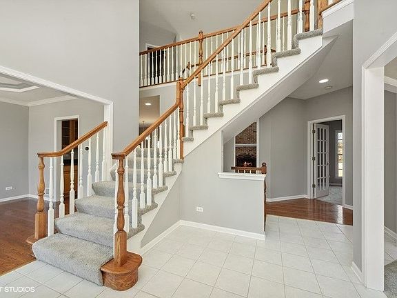 2nd image of 3401 Braberry Ln