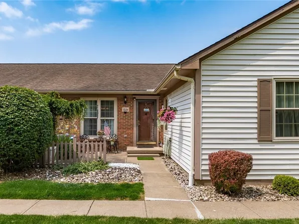 3536 Chesapeake Dr, Zanesville, OH 43701
