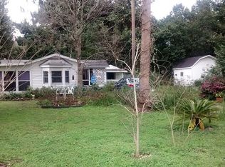 445 Wheeler St, De Leon Springs, FL 32130