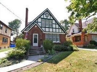 3633 Darwin Ave, Cincinnati, OH 45211