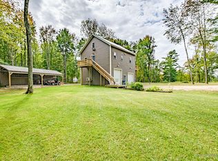 68 Packard Rd, Lincolnville, ME 04849