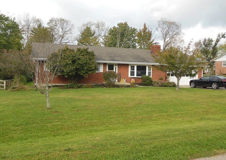 1st image of 455 Wencella Dr