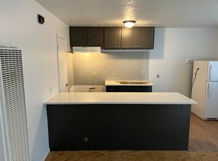 354 Pueblo Solano Rd NW UNIT 4, Albuquerque, NM 87107