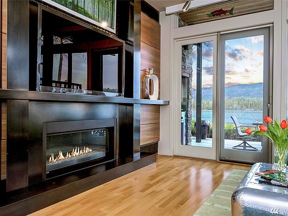 4th image of 4315 E Lake Sammamish Pkwy SE #103