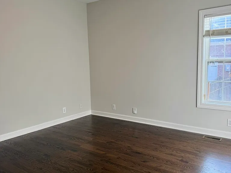 2256 Westwood Dr — Photo 19