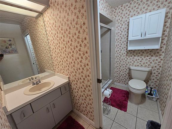 5th image of 6788 Basswood Cir #6788