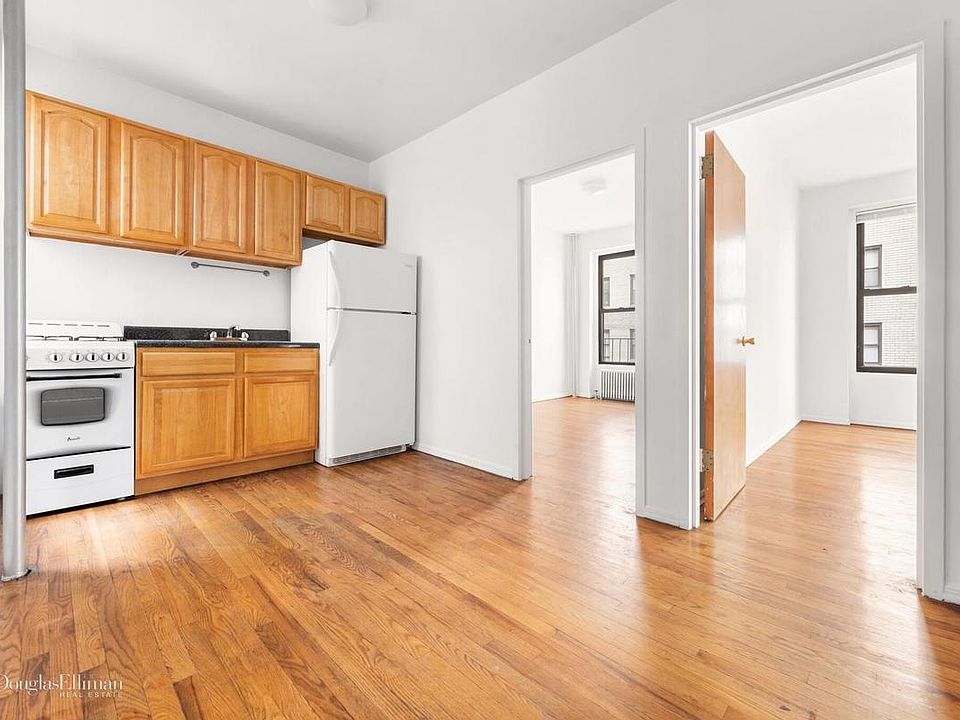 1st image of 446 W 58th St APT 3r