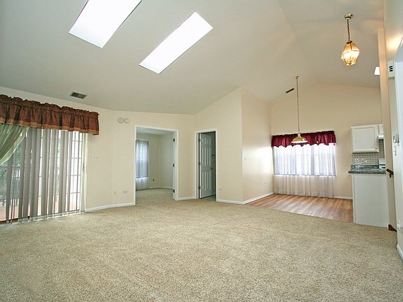 2nd image of 1942 Heron Ave Unit D