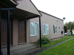 3038 Dover St APT 2, Longview, WA 98632
