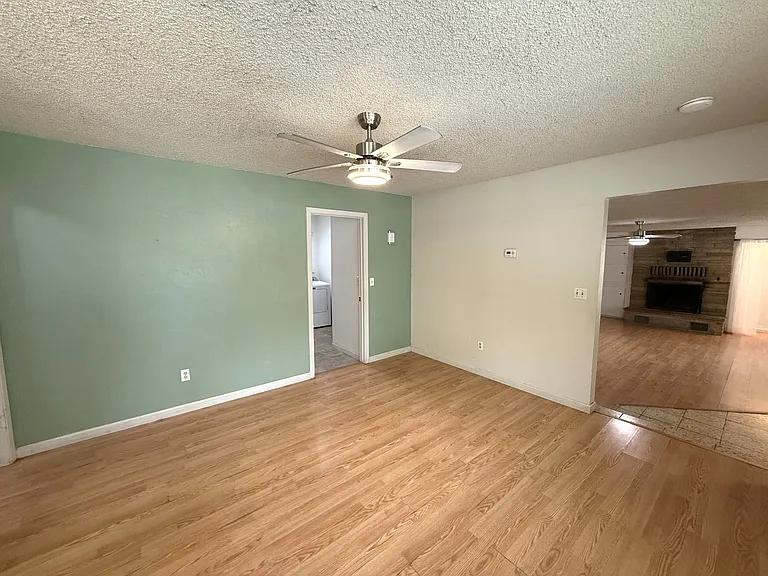 1201 Palm Ave — Photo 5