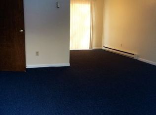 49 Puritan Ave APT 6, Coventry, RI 02816