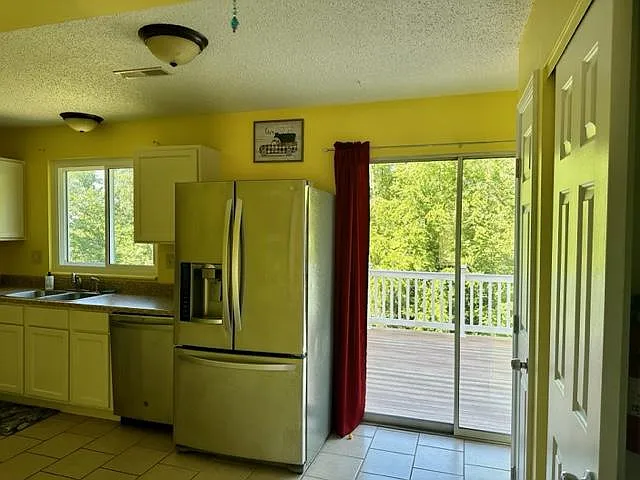 1725 Dandridge Ln — Photo 17