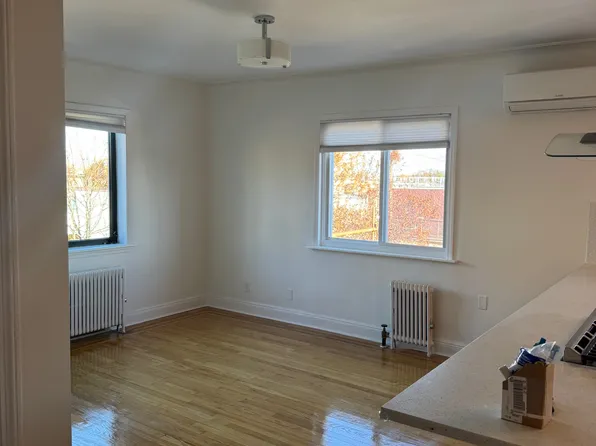 20-13 29th Street image 4 of 9